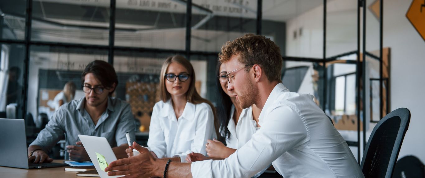 HR- en salarisconsultant Waalwijk (24-40 uur)